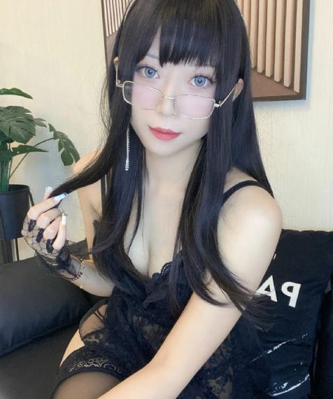 从指尖传出的认真热情